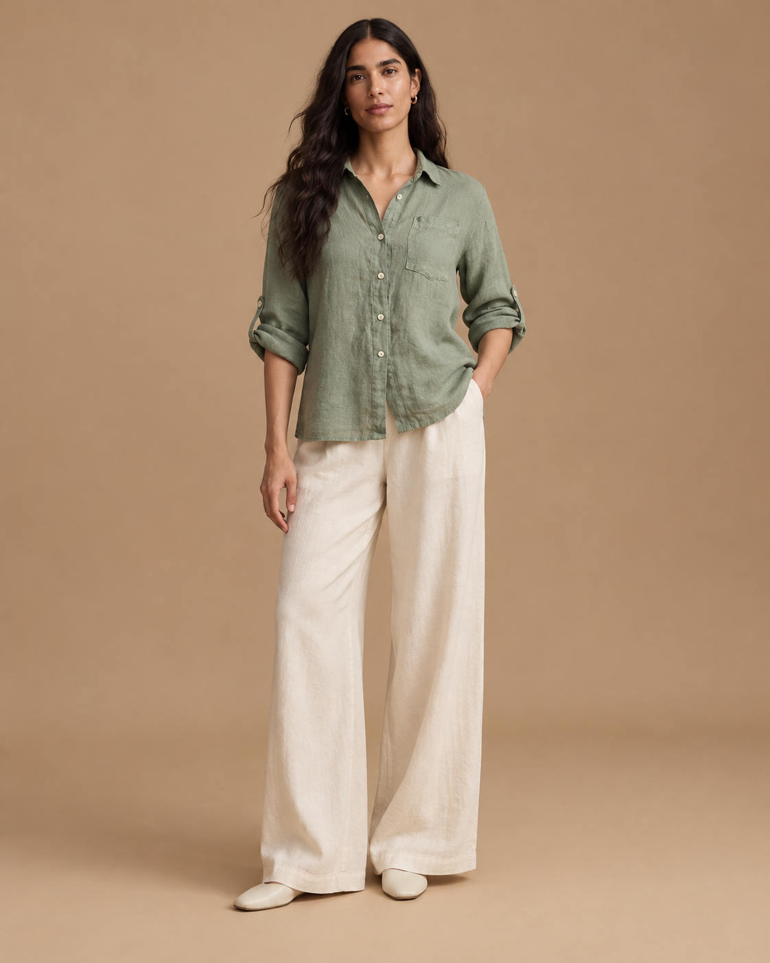 Blusa Hebra RAIZO 100% lino color Verde Salvia, vista frontal