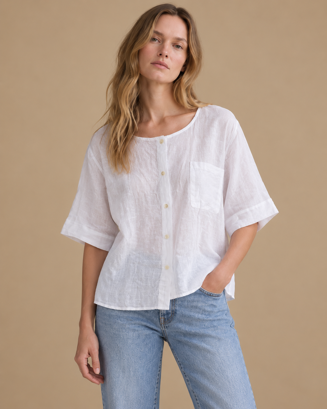 Blusa Orilla RAIZO en lino color Blanco Natural, vista frontal