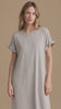 Vestido Trama Serena color arena RAIZO en movimiento